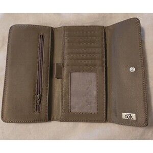 The Sak Women’s Beige Crochet Trifold Knit Style Clutch Wallet Pen Holder Cards